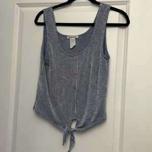 Caution to the wind Top